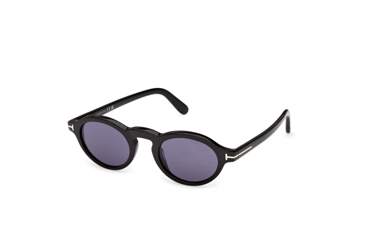 TOM FORD